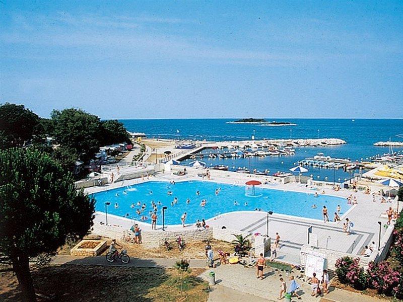 Apartments Astra Plava Laguna Poreč Extérieur photo